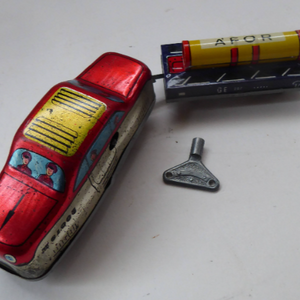 Rakodo Vonat. Hungarian Wind Up Tin Plate Toy Train
