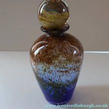 Load image into Gallery viewer, 1970s Isle of Wight AURENE Bottle Vase with Large Ball Stopper by Michael Harris with Flame Pontil

