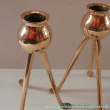 Load image into Gallery viewer, Late 19th Century Arts and Crafts Copper Candlesticks with Tripod Feet
