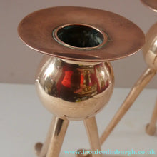 Load image into Gallery viewer, Late 19th Century Arts and Crafts Copper Candlesticks with Tripod Feet
