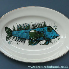 Load image into Gallery viewer, 1970's AQUARIUS Oval Plate. WASHINGTON POTTERY. Quirky Green Fish
