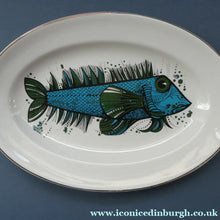Load image into Gallery viewer, 1970's AQUARIUS Oval Plate. WASHINGTON POTTERY. Quirky Green Fish
