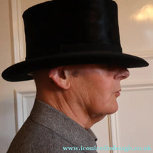 Load image into Gallery viewer, VERY LARGE Vintage TOP HAT / DRESSAGE HAT by “F. DE FRANCISCO MADRID “. Good Condition - Vintage Top Hat
