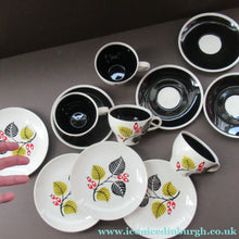 Load image into Gallery viewer, 1950s Wade Red Berries Rosehip Pattern, Trio: Cup, Saucer and Side Plate
