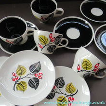 Load image into Gallery viewer, 1950s Wade Red Berries Rosehip Pattern, Trio: Cup, Saucer and Side Plate
