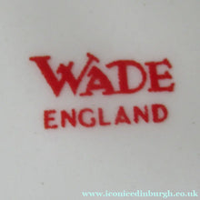 Load image into Gallery viewer, 1950s Wade Red Berries Rosehip Pattern, Trio: Cup, Saucer and Side Plate
