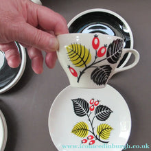 Load image into Gallery viewer, 1950s Wade Red Berries Rosehip Pattern, Trio: Cup, Saucer and Side Plate
