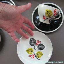 Load image into Gallery viewer, 1950s Wade Red Berries Rosehip Pattern, Trio: Cup, Saucer and Side Plate
