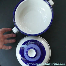Load image into Gallery viewer, Arabia Finland 1960s Pidded Dish Paju Pattern  Anna (Anja) Jaatinen Winquist
