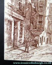 Load image into Gallery viewer, Victorian Mintons Tile. Cardinal Beaton's House in Edinburgh

