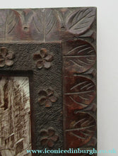 Load image into Gallery viewer, Victorian Mintons Tile. Cardinal Beaton's House in Edinburgh
