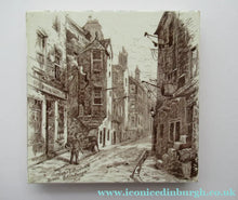 Load image into Gallery viewer, Victorian Mintons Tile. Cardinal Beaton's House in Edinburgh
