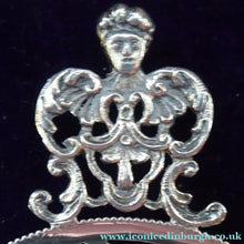 Load image into Gallery viewer, 1901 Victorian Sterling Silver Bon Bon Dishese with Angel Head Handles
