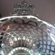 Load image into Gallery viewer, 1901 Victorian Sterling Silver Bon Bon Dishes with Angel Head Handles
