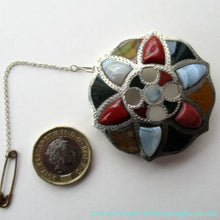 Load image into Gallery viewer, SCOTTISH VICTORIAN SILVER &amp; Agate Hardstone Brooch

