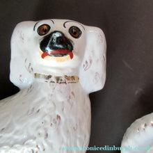 Load image into Gallery viewer, Victorian Antique Staffordshire Chimney Spaniels or Wally Dugs. 1880s PAIR
