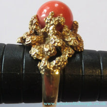 Load image into Gallery viewer, 1960s 18ct Gold &amp; Natural Coral Cocktail Ring UK Size P
