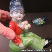 Load image into Gallery viewer, Vintage 1930s / 1940s Ceramic DUTCH Boy and Girl Pair of Bookends 
