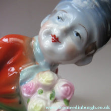 Load image into Gallery viewer, Vintage 1930s / 1940s Ceramic DUTCH Boy and Girl Pair of Bookends 
