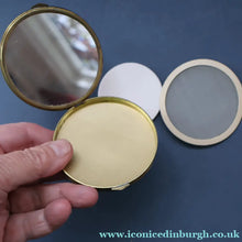 Load image into Gallery viewer, Vintage 1940s / 1950s Powder Compact. Sacre Coeur, Paris Image on Lid, Celluloid Back and Clean Interior
