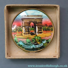 Load image into Gallery viewer, Vintage 1940s / 1950s Powder Compact. Sacre Coeur, Paris Image on Lid, Celluloid Back and Clean Interior
