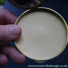 Load image into Gallery viewer, Vintage 1940s / 1950s Powder Compact. Sacre Coeur, Paris Image on Lid, Celluloid Back and Clean Interior
