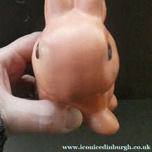 Load image into Gallery viewer, Vintage 1940s SYLVAC STYLE Bubblegum Pink Snub Nose Bunny Rabbit. 5 inches - British Ceramics
