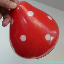 Load image into Gallery viewer, Vintage 1950s Glass Lamp Shade - Toadstool Design
