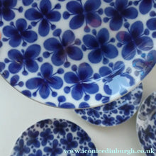 Load image into Gallery viewer, 1950s MARIANNE WESTMAN Set of SIX Side Plates by Rörstrand Sweden. "Mon Amie" Pattern. Diameter 6 3/4 inches
