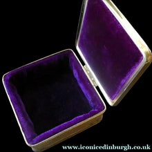 Load image into Gallery viewer,  1950s P&amp;O CRUISE SHIP SOUVENIR Trinket Box.
