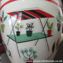 Load image into Gallery viewer, Vintage 1950s Tableware: Rare Crown Ducal Arizona Pattern. FOUR TEA CUPS AND SAUCERS
