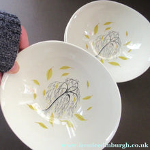 Load image into Gallery viewer, 1950s Johnson Brothers Autumn Leaves Set of Five Oval Bowls
