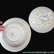 Load image into Gallery viewer, 1950s Johnson Brothers Autumn Leaves Lidded serving Dish
