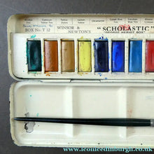 Load image into Gallery viewer, Vintage 1950s WINDSOR &amp; NEWTON Metal Watercolour Box with 12 Full Paint Pans. Original Retail Box
