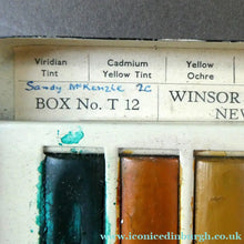 Load image into Gallery viewer, Vintage 1950s WINDSOR &amp; NEWTON Metal Watercolour Box with 12 Full Paint Pans. Original Retail Box
