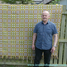 Load image into Gallery viewer, Vintage 1960s / 1970s Welsh Wool Blanket. Excellent Condition with No Damages
