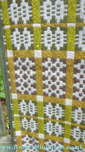 Load image into Gallery viewer, Vintage 1960s / 1970s Welsh Wool Blanket. Excellent Condition with No Damages
