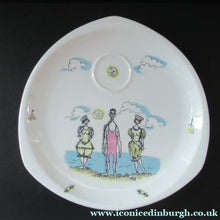 Load image into Gallery viewer, Vintage 1960s FOLEY POTTERY Plate. Gay Nineties by Maureen Tanner
