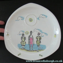 Load image into Gallery viewer, Vintage 1960s FOLEY POTTERY Plate. Gay Nineties by Maureen Tanner - British Ceramics
