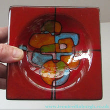Load image into Gallery viewer, 1960s Italian Majolica Dish Renzo Verzolini Signed
