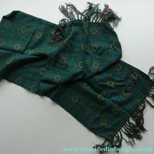 Load image into Gallery viewer, Original Vintage Tootal All Rayon Scarf / Cravat
