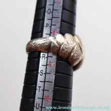 Load image into Gallery viewer, Vintage 1970s Chunky Silver Brutalist Signet Ring.  Size Q
