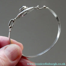 Load image into Gallery viewer, 1970s Silver (925) Bracelet with Art Nouveau Style Round Shield Decoration and Hook Clasp
