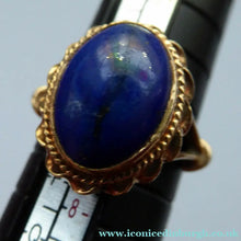 Load image into Gallery viewer, Vintage 9 CT Gold Ring Set With Oval Lapis Lazuli Polished Stone. Size N 1/2
