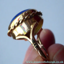 Load image into Gallery viewer, Vintage 9ct gold ring with lapis lazuli Stone
