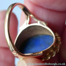 Load image into Gallery viewer, Vintage 9ct gold ring with lapis lazuli Stone
