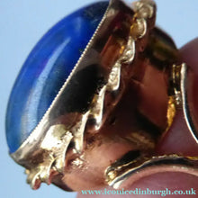 Load image into Gallery viewer, Vintage 9ct gold ring with lapis lazuli Stone
