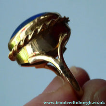 Load image into Gallery viewer, Vintage 9ct gold ring with lapis lazuli Stone
