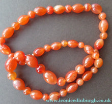 Load image into Gallery viewer, Vintage Carnelian Agate Amber Coloured Beads Necklace. Length: 23 inches
