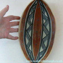 Load image into Gallery viewer, Vintage Danish Pottery Shallow Dish by Michael Andersen. Attributed to Marianne Starck (Tribal Design)
